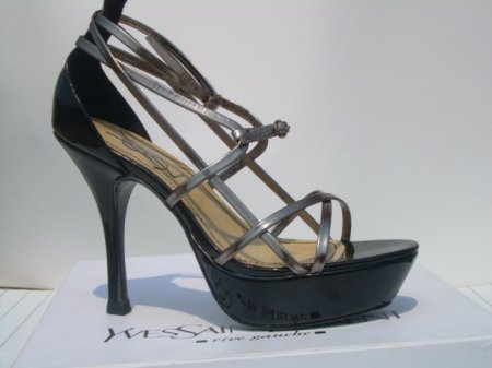 Yves Saint Laurent 19z